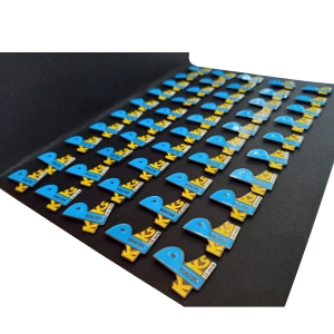 Wpinki/pinsy personalizowane 200 szt